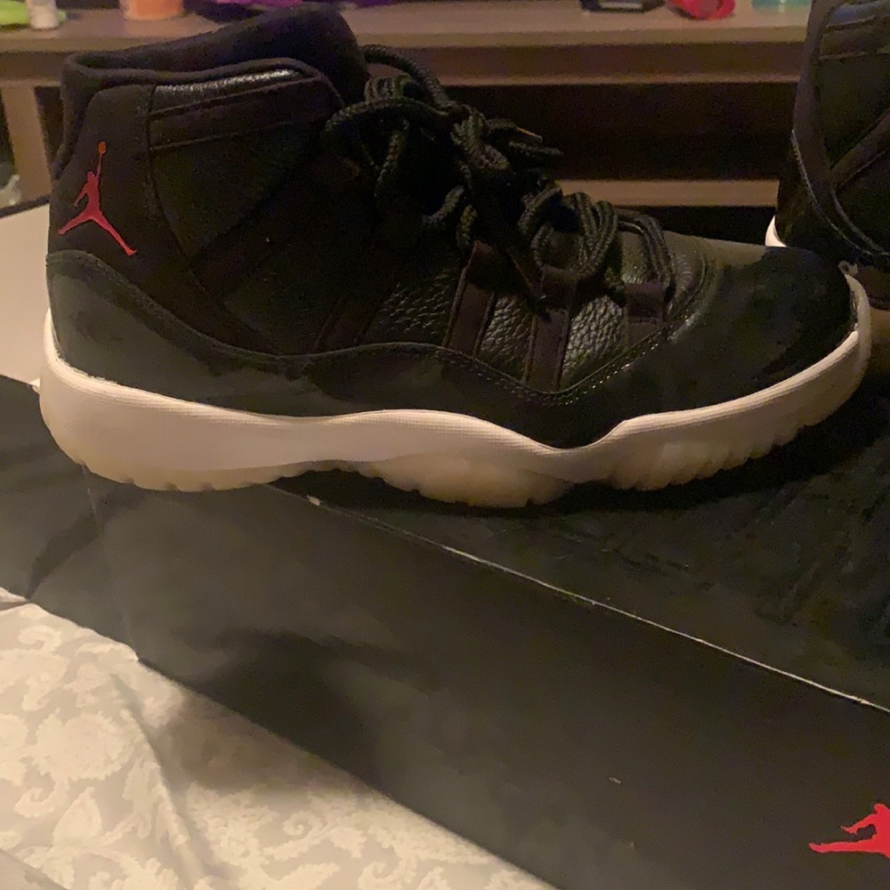 72-10 Jordan 11s